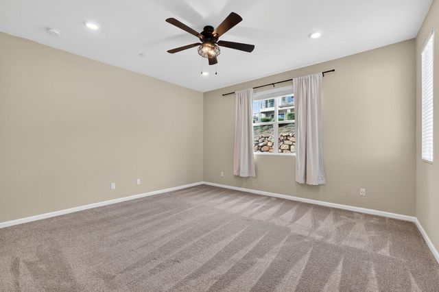 3225 Sunny Gate Ln, Folsom, CA 95630