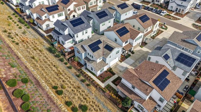 3225 Sunny Gate Ln, Folsom, CA 95630