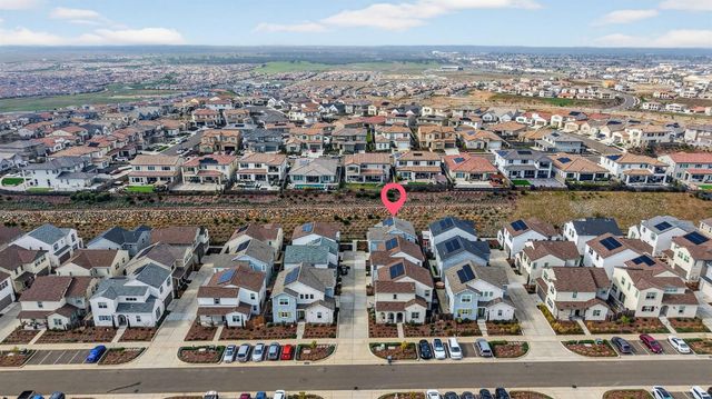 3225 Sunny Gate Ln, Folsom, CA 95630