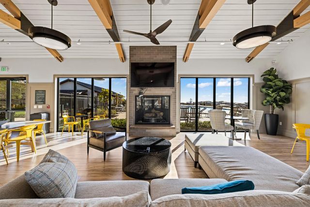 3225 Sunny Gate Ln, Folsom, CA 95630