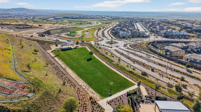 3225 Sunny Gate Ln, Folsom, CA 95630