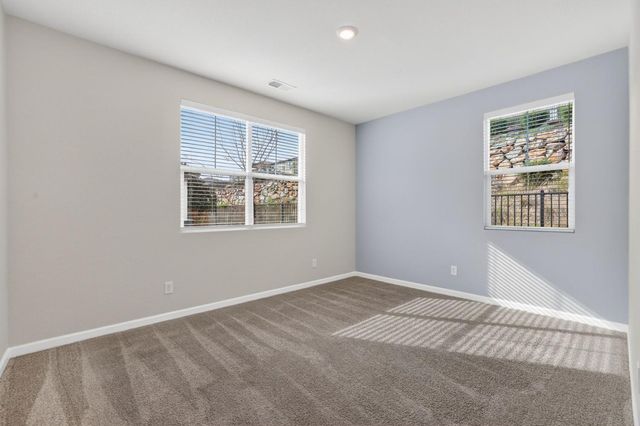 3225 Sunny Gate Ln, Folsom, CA 95630