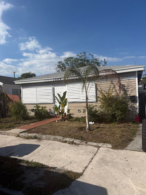 1009 18th Street, West Palm Beach, FL 33407