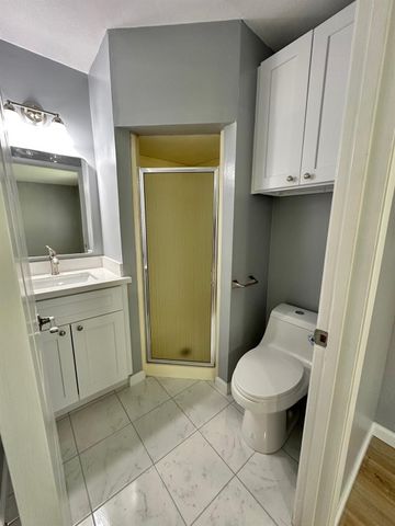 802 E Terrell Avenue, Crockett, TX 75835