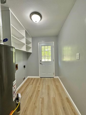 802 E Terrell Avenue, Crockett, TX 75835