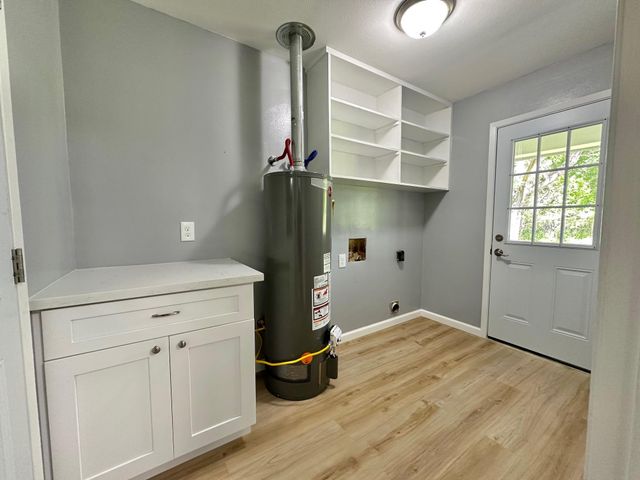 802 E Terrell Avenue, Crockett, TX 75835