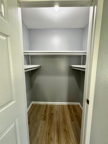 802 E Terrell Avenue, Crockett, TX 75835