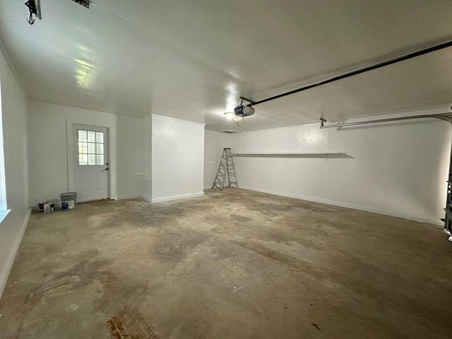 802 E Terrell Avenue, Crockett, TX 75835