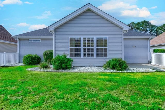 379 Wampee St. NW, Calabash, NC 28467