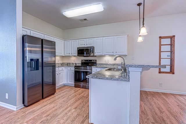 379 Wampee St. NW, Calabash, NC 28467