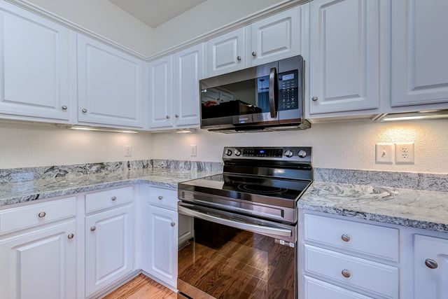 379 Wampee St. NW, Calabash, NC 28467