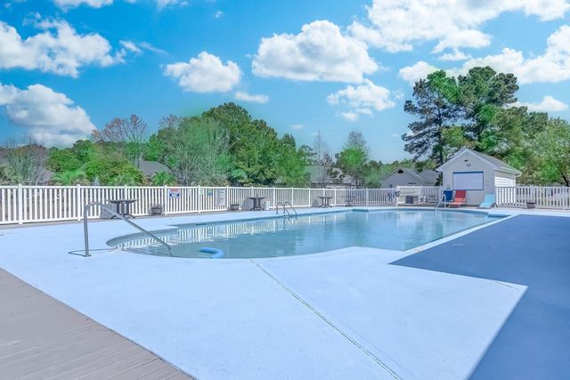 379 Wampee St. NW, Calabash, NC 28467