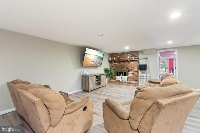 620 S FRIZZELLBURG RD, Westminster, MD 21158