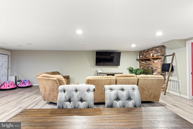 620 S FRIZZELLBURG RD, Westminster, MD 21158