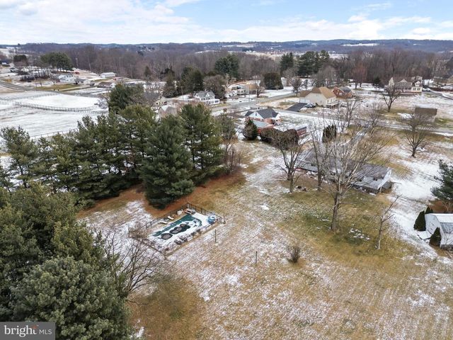 620 S FRIZZELLBURG RD, Westminster, MD 21158