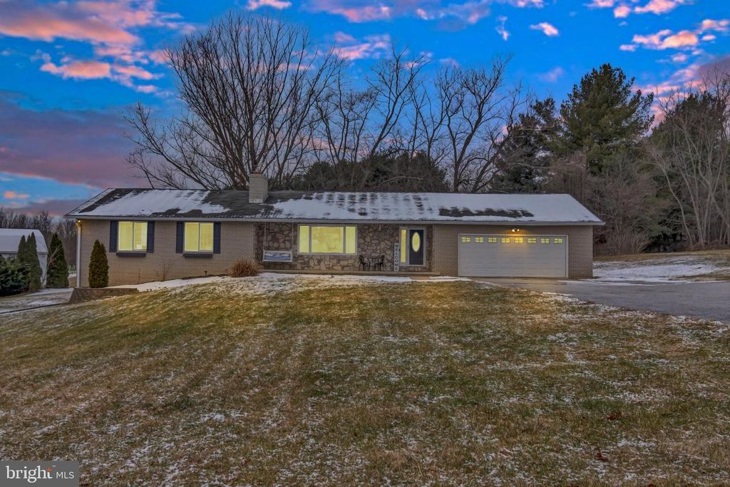 620 S FRIZZELLBURG RD, Westminster, MD 21158