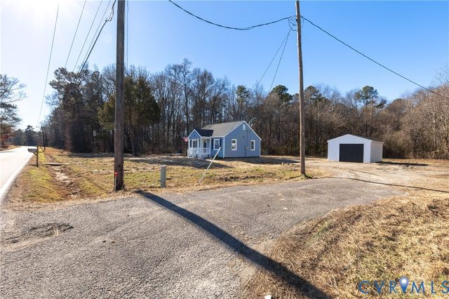 6280 Monahan Rd, Henrico, VA 23231