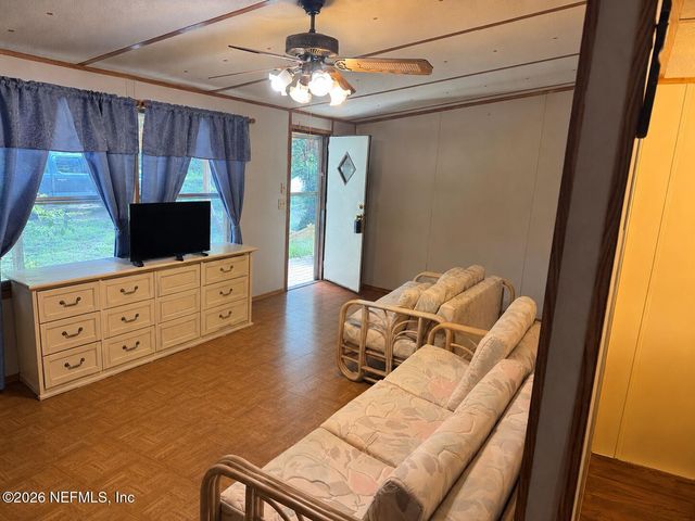 1056 BELLAMY Road, Melrose, FL 32666