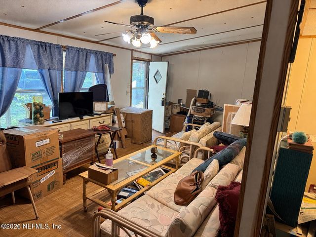 1056 BELLAMY Road, Melrose, FL 32666