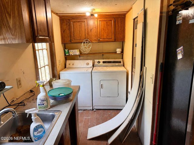 1056 BELLAMY Road, Melrose, FL 32666