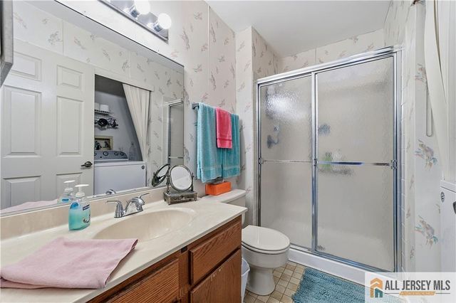 9 Patrick Henry A Court, Monroe, NJ 08831