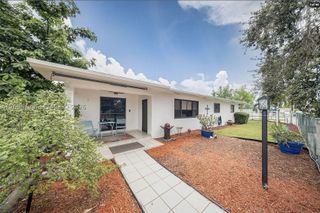 7605 W 6th Ave, Hialeah, FL 33014