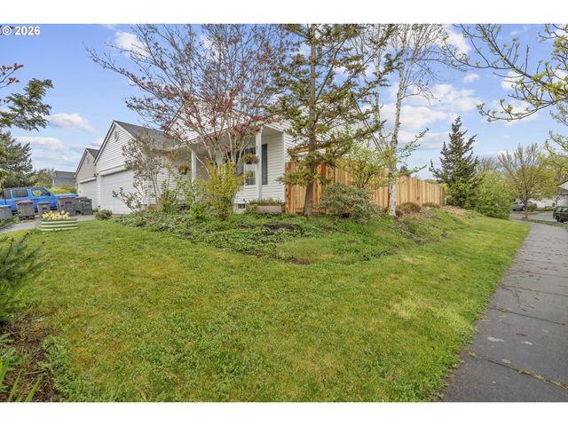2443 Sw TAYLOR Dr, Mc Minnville, OR 97128