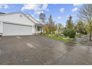 2443 Sw TAYLOR Dr, Mc Minnville, OR 97128