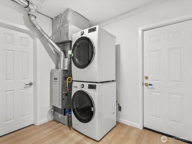 505 Burnett Avenue S, Renton, WA 98057