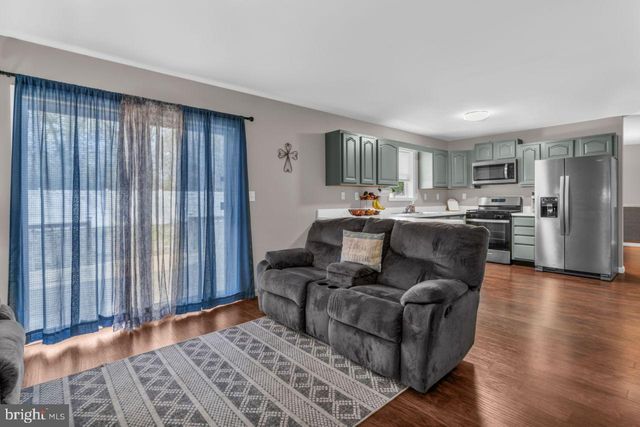 146 PARDEE BLVD, Browns Mills, NJ 08015