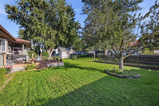 1885 28th Avenue, Marion, IA 52302
