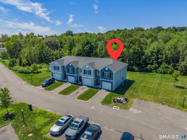 57 Gillette Way 57, Bristol, CT 06010