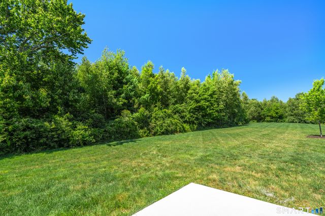 57 Gillette Way 57, Bristol, CT 06010