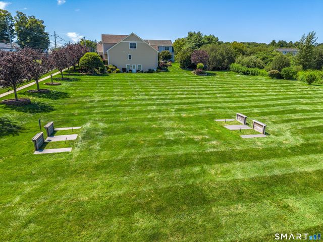 57 Gillette Way 57, Bristol, CT 06010