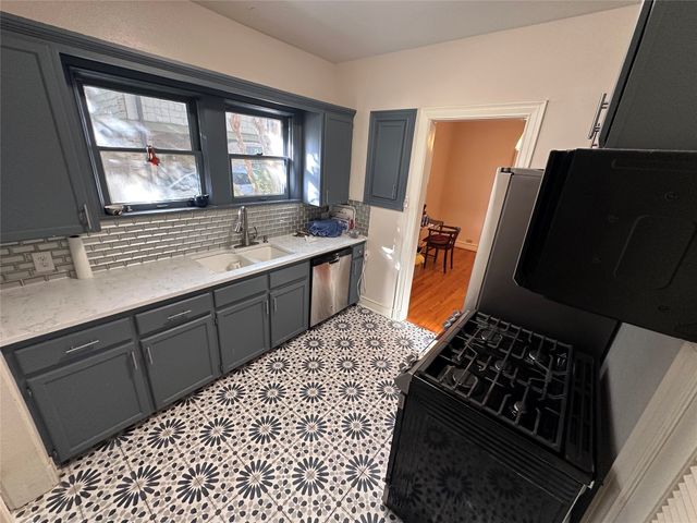 5612 Vickery Boulevard A, Dallas, TX 75206