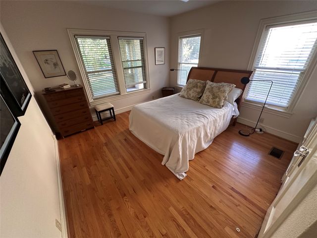 5612 Vickery Boulevard A, Dallas, TX 75206