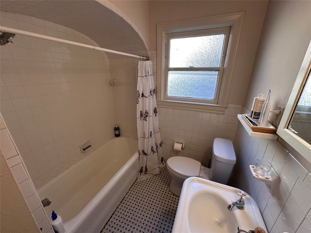 5612 Vickery Boulevard A, Dallas, TX 75206