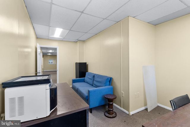 405 STEMMERS RUN RD, Essex, MD 21221