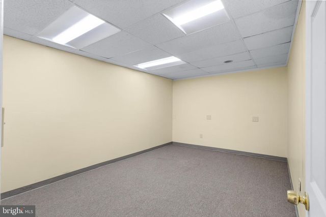 405 STEMMERS RUN RD, Essex, MD 21221