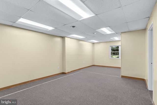 405 STEMMERS RUN RD, Essex, MD 21221