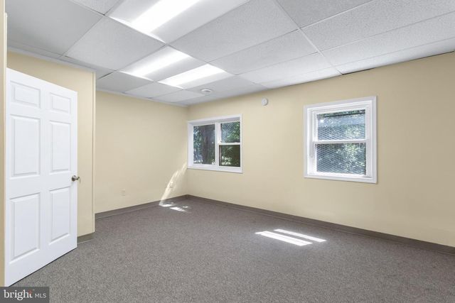 405 STEMMERS RUN RD, Essex, MD 21221