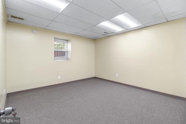 405 STEMMERS RUN RD, Essex, MD 21221
