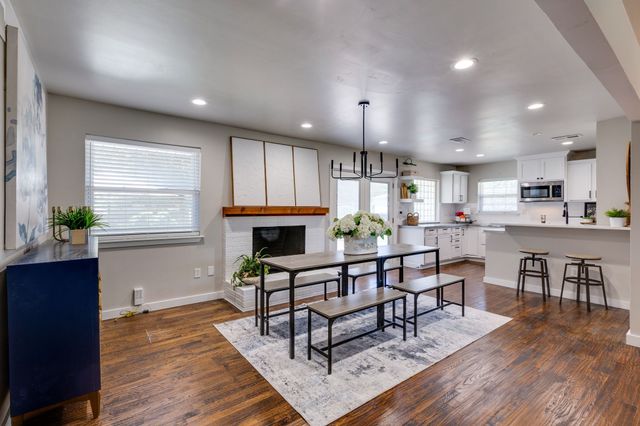 2606 Woodmere Drive, Dallas, TX 75233