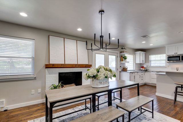2606 Woodmere Drive, Dallas, TX 75233