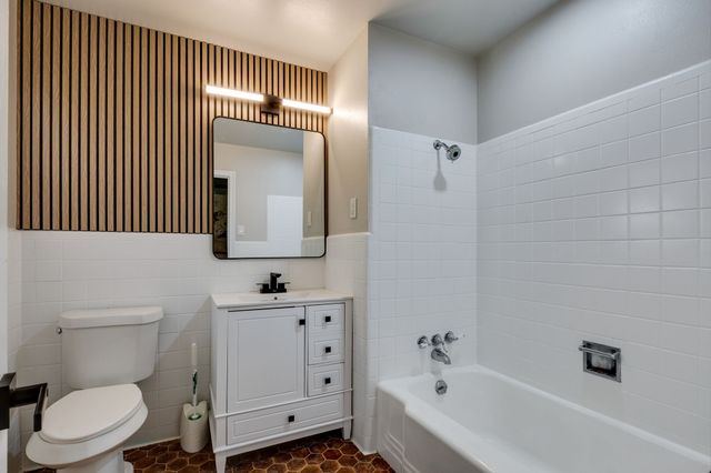 2606 Woodmere Drive, Dallas, TX 75233