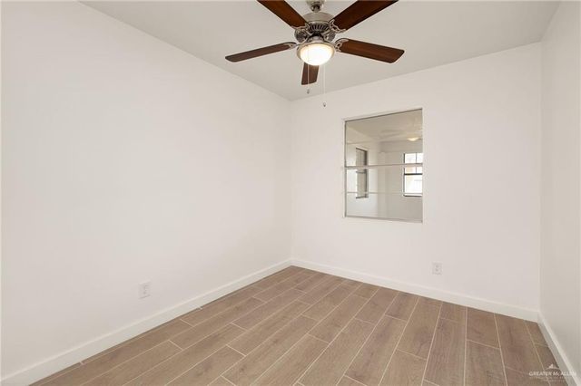 948 S Mike Chapa Avenue, La Villa, TX 78562