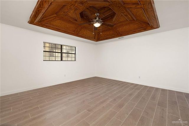 948 S Mike Chapa Avenue, La Villa, TX 78562