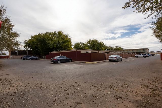 1800 S Pennsylvania Avenue, Roswell, NM 88201