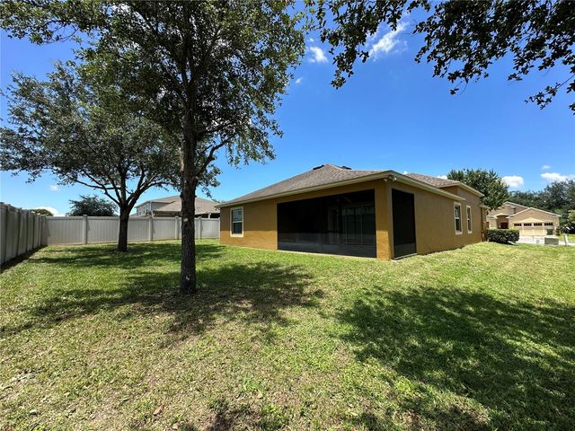 2115 WASECA LANE, Leesburg, FL 34748