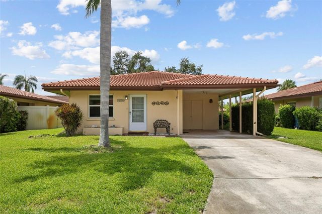 3210 CAMBRIDGE AVENUE, Bradenton, FL 34207